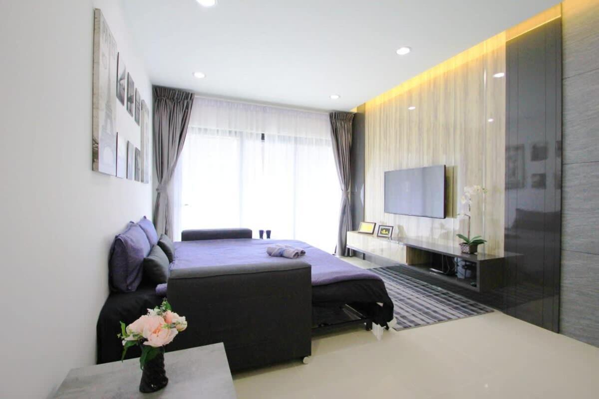 A Stylish High-Floor 2Br Suasana Suites Views Johor Bahru Esterno foto