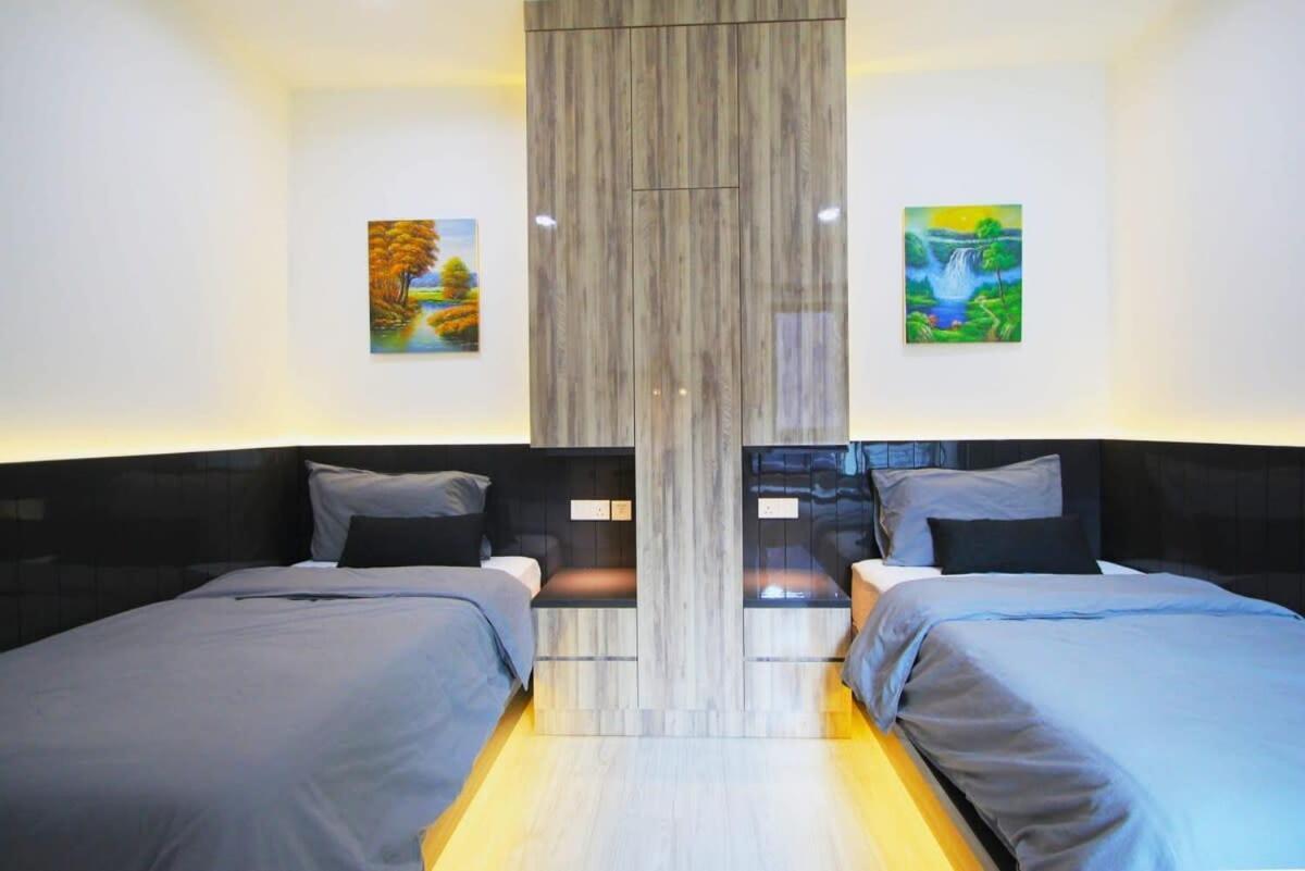 A Stylish High-Floor 2Br Suasana Suites Views Johor Bahru Esterno foto